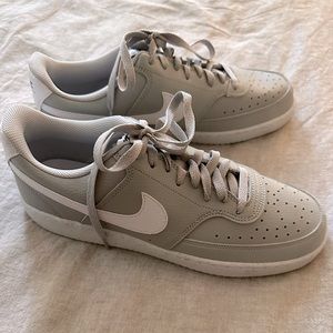 Nike Men’s Court Low Vision